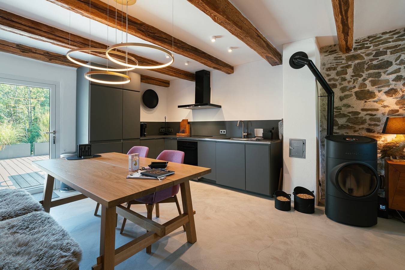 Chalet 'Weidehaus De Luxe' mit Bergblick, privater Terrasse und Wlan in Kaumberg, Wienerwald