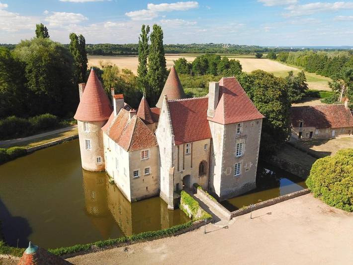 Chambre d’hôte pour 3 personnes, avec terrasse ainsi que vue et jardin