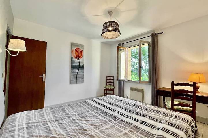 Location de vacances pour 7 personnes, avec balcon et jardin à Beynac-et-Cazenac - 4