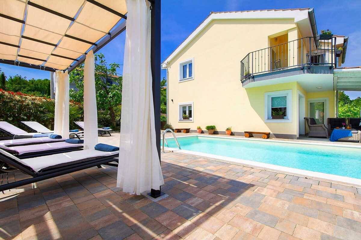 Villa Meline | Luxusvillen an der Adria in Hlapa, Krk