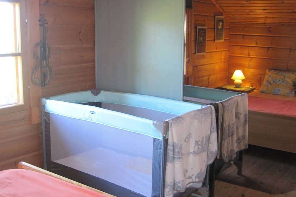 Chalet finnischem Holz in Bolquère, Parc naturel régional des Pyrénées catalanes