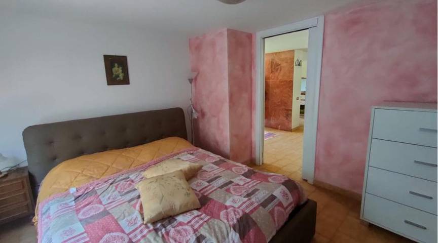 Gîte pour 4 personnes, avec vue et terrasse, adapté aux familles à Marinella di Sarzana - 3