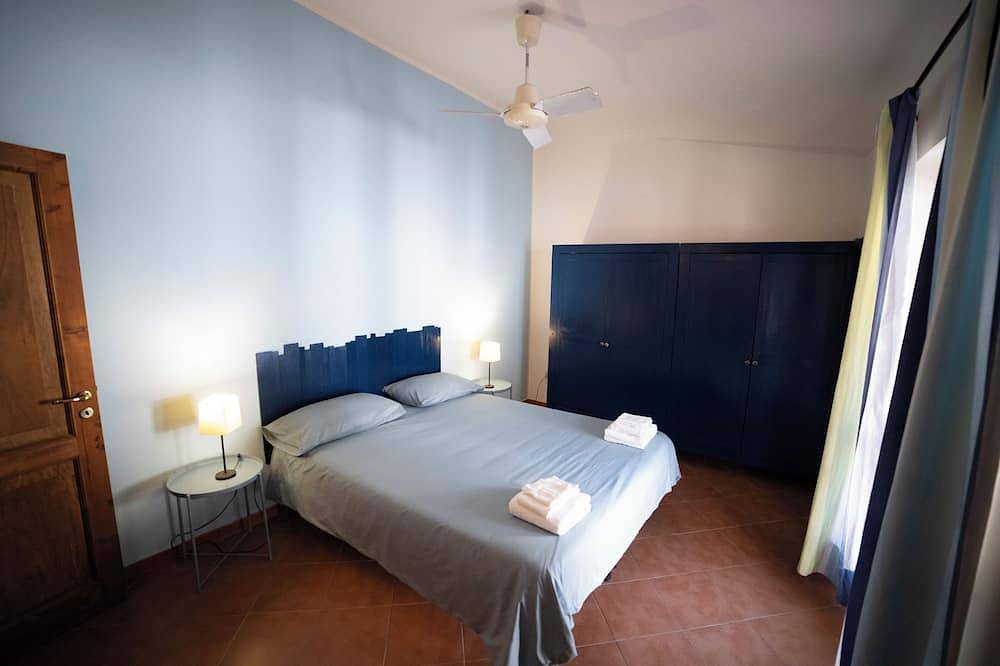 Dream Vacation in Calabria: Villa with Patio 200 Meters from the Sea Free Parking in Parghelia, Provincia de Vibo Valentia