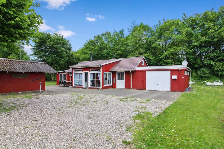 Ferieudlejning for 6 personer, med terrasse i Arrild