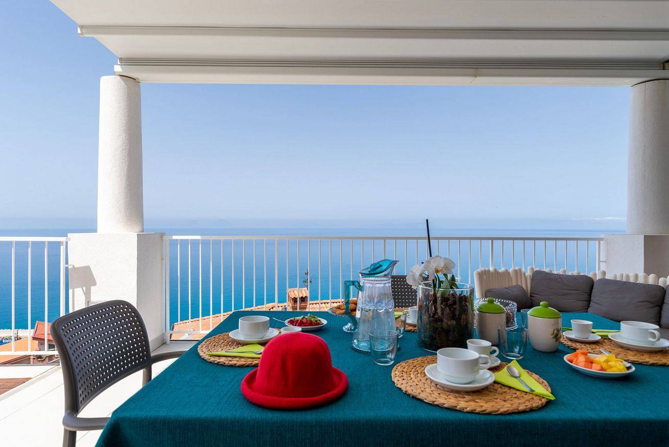 Villa Vulcano - Villa with private pool and  panoramic sea view in Capo d'Orlando, Messina Province