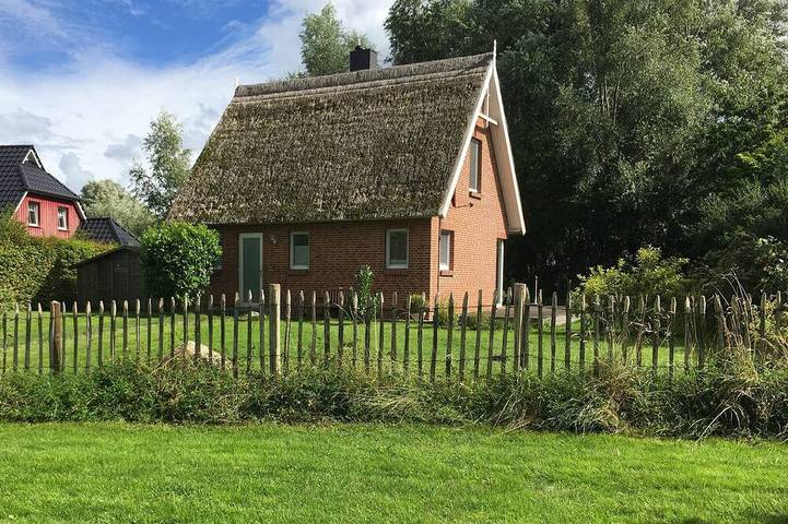 Ferienhaus für 4 Personen, mit Terrasse und Garten