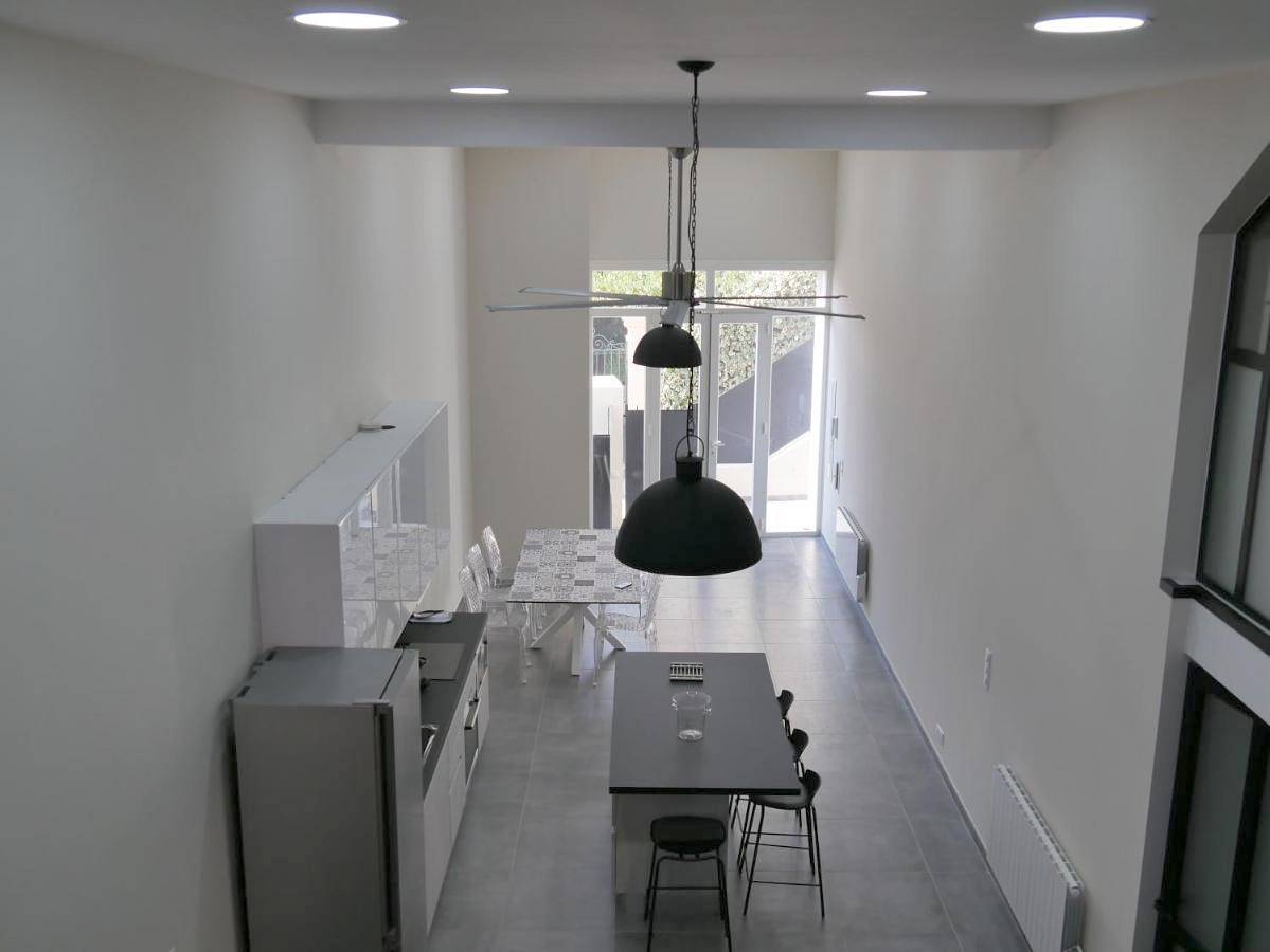 Appartement entier, Grand Loft chic et moderne, déco industrielle in Beausoleil, Côte méditerranéenne (France)