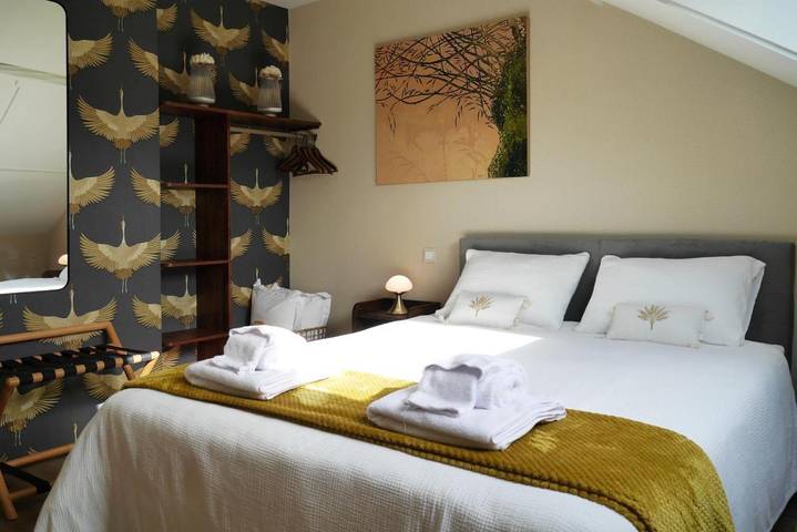Chambre d’hôte pour 4 personnes, avec Terrasse et Jardin