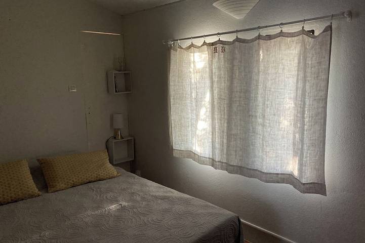 Location de vacances pour 4 personnes, avec piscine à La Bégude-de-Mazenc - 2