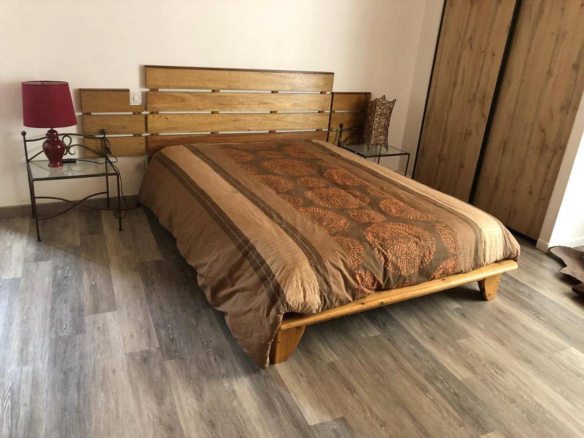 Appartement entier, Chambre 2 côté sud chez particulier 1 lit 2 personnes in Loriol-sur-Drôme, Région de Valence