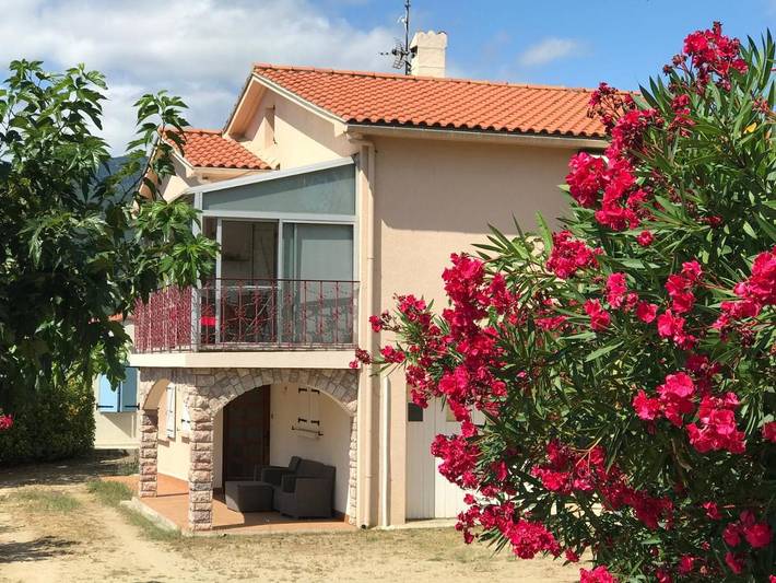 Location de vacances pour 4 personnes, avec jardin à Molitg-les-Bains