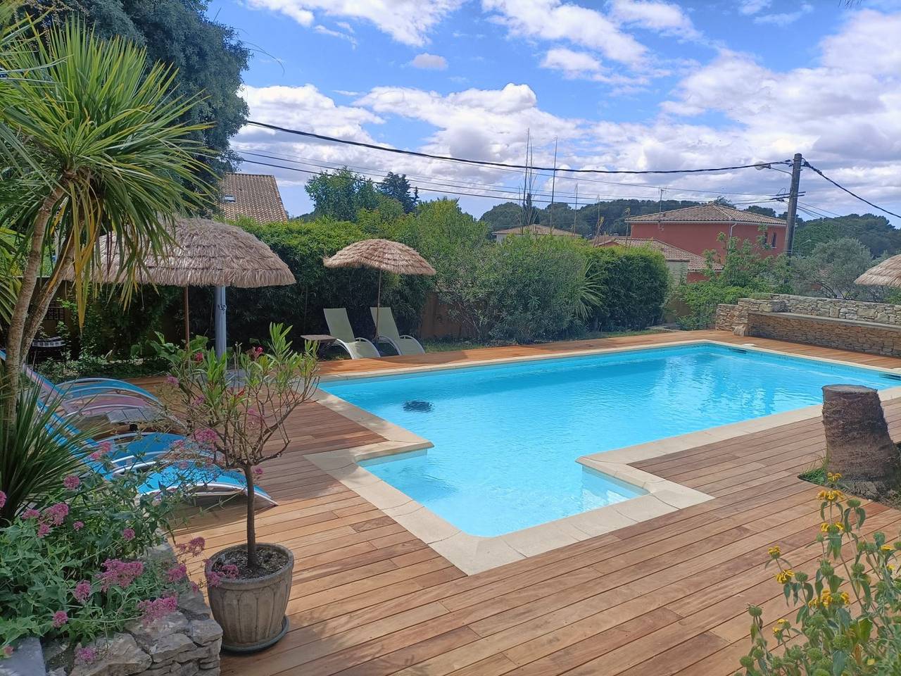 Sous les Pins - Chambre simple, 2 personnes in Nages-et-Solorgues, Région de Nîmes