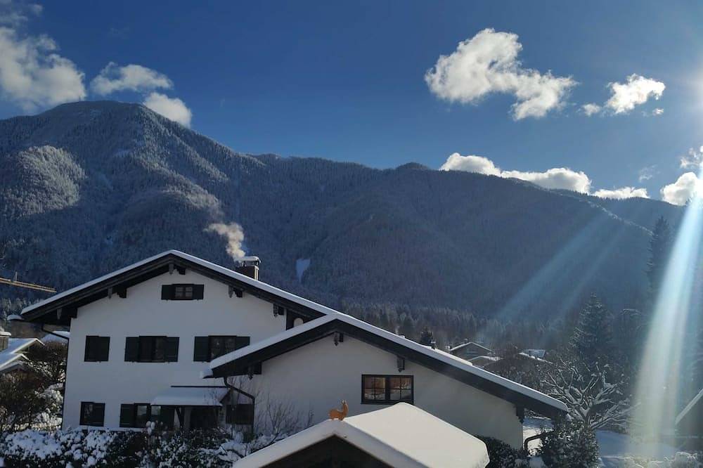 Entire apartment, Apartment 5 - Apartments Lohbinder (Fam. Holzer) in Rottach-Egern, Spitzingsee