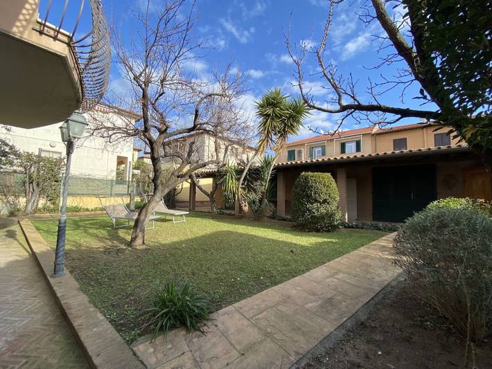 Apartamento vacacional entero, Manzoni 14 - 5 posti letto con giardino - Rif. gioco in San Vincenzo (Italia), Costa Etrusca