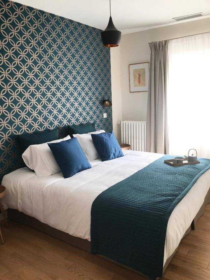 Chambre d’hôte pour 3 personnes, avec terrasse et vue