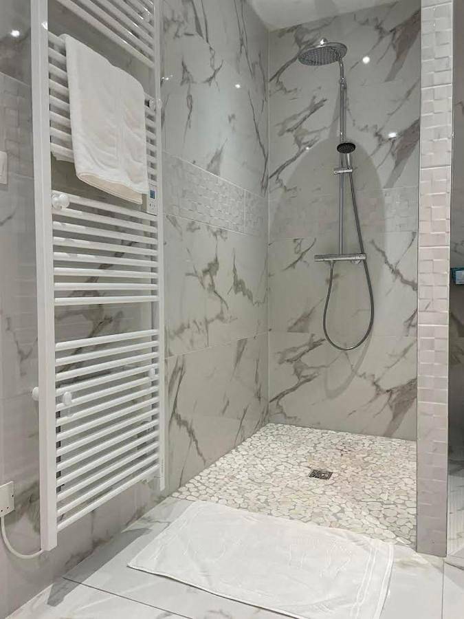 Gîte pour 4 personnes, avec vue ainsi que terrasse et jardin à Saint-Dizier - 3