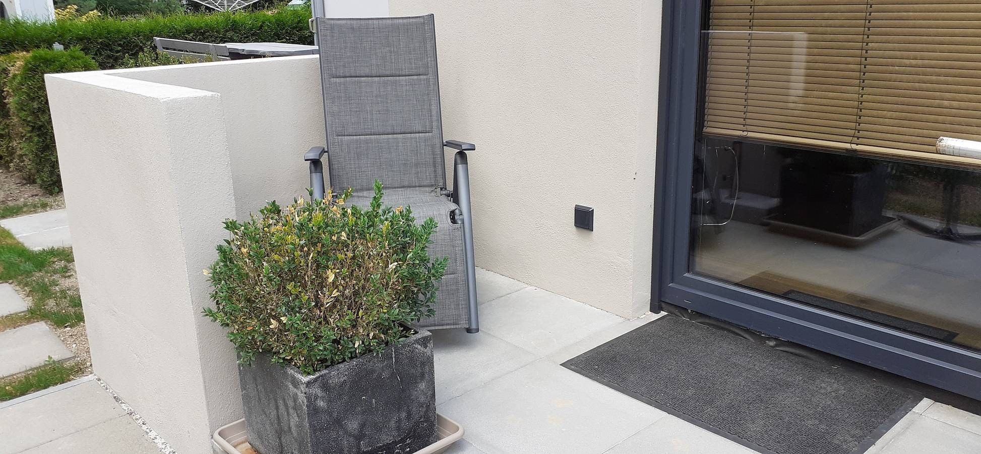 Ferienwohnanlage Zur Himmelsleiter - Ferienwohnung 3 Erdgeschoss mit Terrasse und kleinem Garten in Tirschenreuth, Ostbayern
