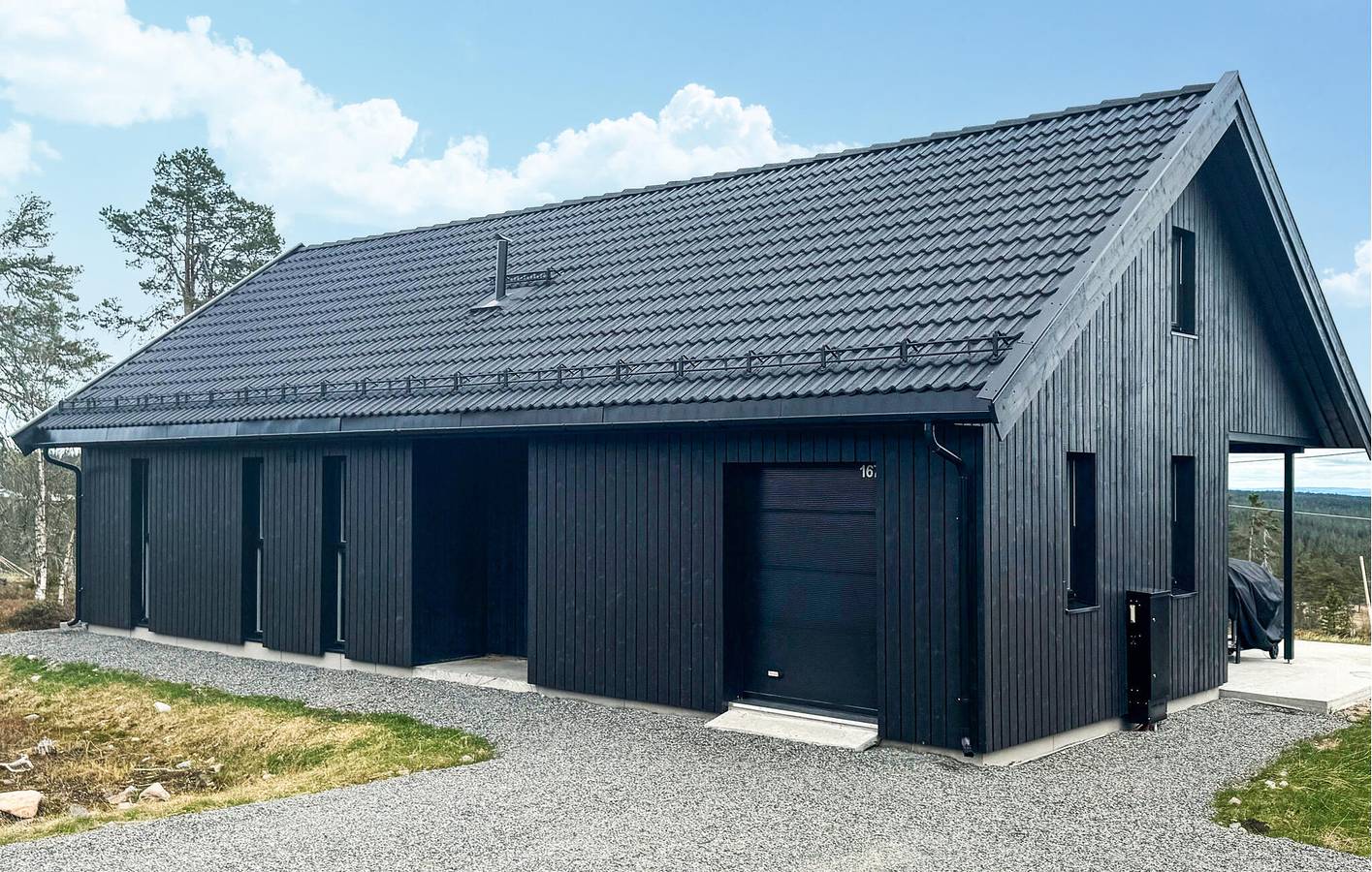 Ferienhaus für 8 Personen mit Terrasse in Løten