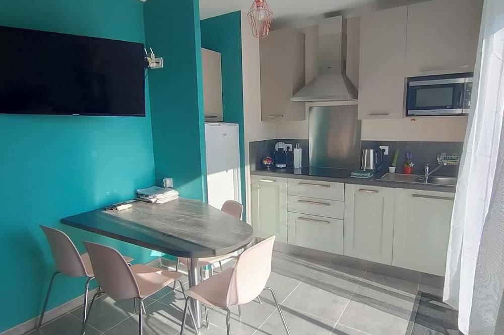 Le 153 Rochefort du Gard Ideal 4 Pers Promotion! in Rochefort-du-Gard, Nimes region