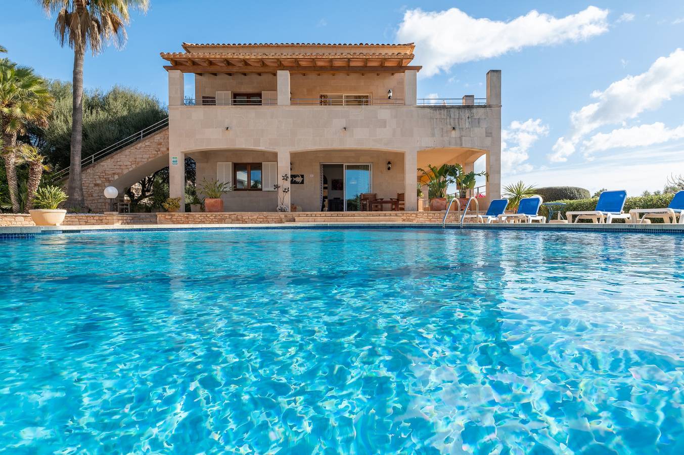Ganze Wohnung, Ferienwohnung 'Residencial Planta Baja Vista Mar' mit Meerblick, Gemeinschaftspool und Wlan in Cala Santanyí, Santanyí