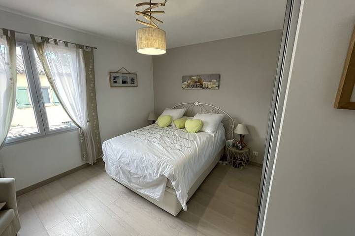 Très Belle Villa Proche du Centre Ville Avec 4 Chambres et 3 Salles de Bains in Vidauban, Région de Draguignan