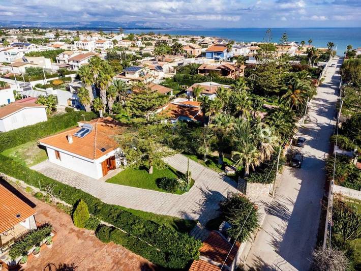Villa pour 4 personnes, avec jardin et terrasse, animaux acceptés à San Lorenzo - 3