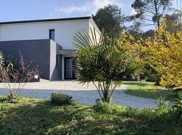Chambre d’hôte pour 2 personnes, avec jardin dans Parc naturel régional d'Armorique