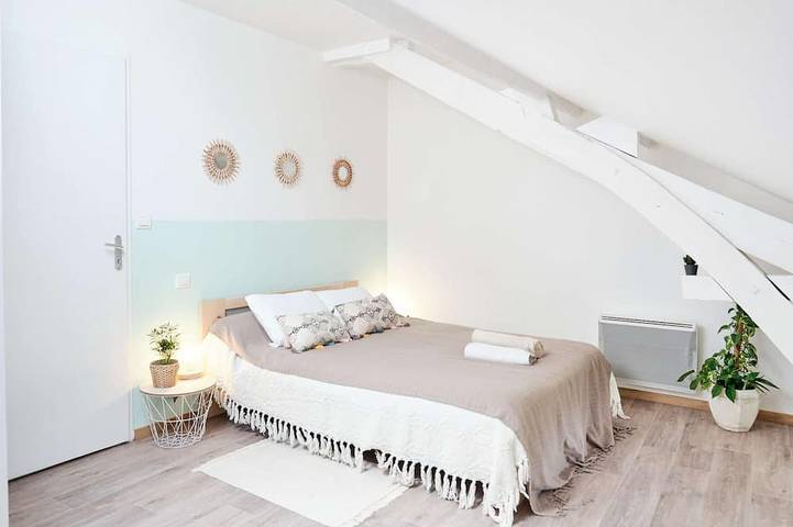 Gîte pour 4 personnes, avec terrasse à Saugnac-et-Cambran - 2