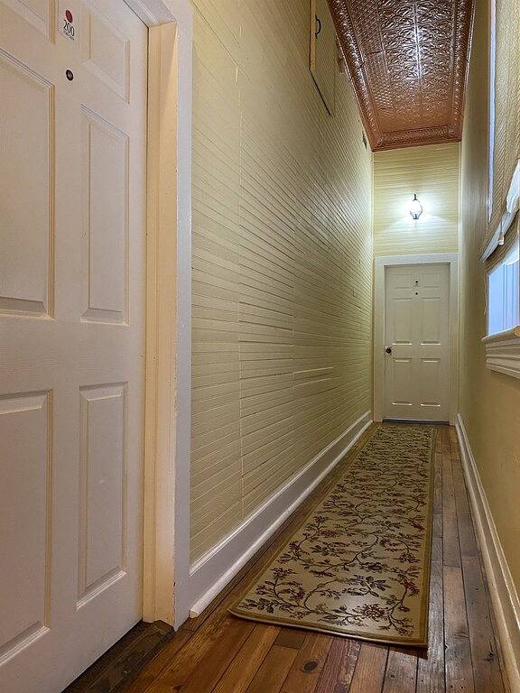 Ganze Wohnung, Stay in Crozet Train Suite in Downtown Crozet in Crozet, Albemarle County