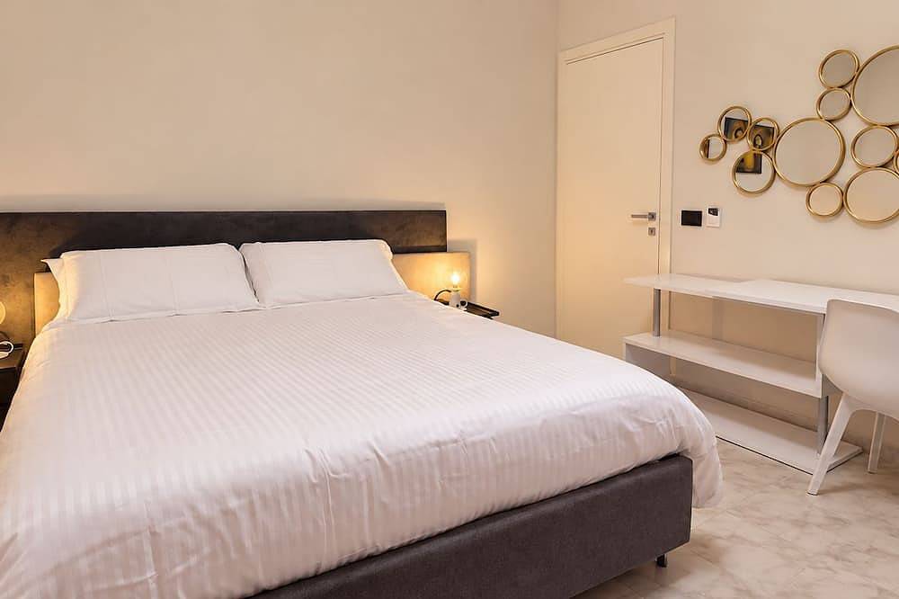 Ganze Wohnung, Lungofiume Suite | Ganze Wohnung mit Terrasse, 3 Schlafzimmern und 2 Bädern in Avellino, Avellino Provinz