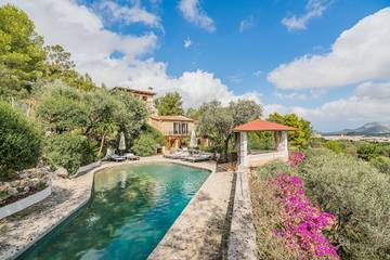 Finca in Pollença, Serra de Tramuntana für 8 