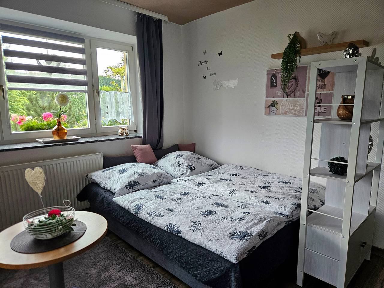 Ganze Wohnung, Ferienwohnung 'Auszeit Zwischen Fellnasen' mit Bergblick, Privatem Garten und Wi-Fi in Ochsenkopf, Bischofsgrün