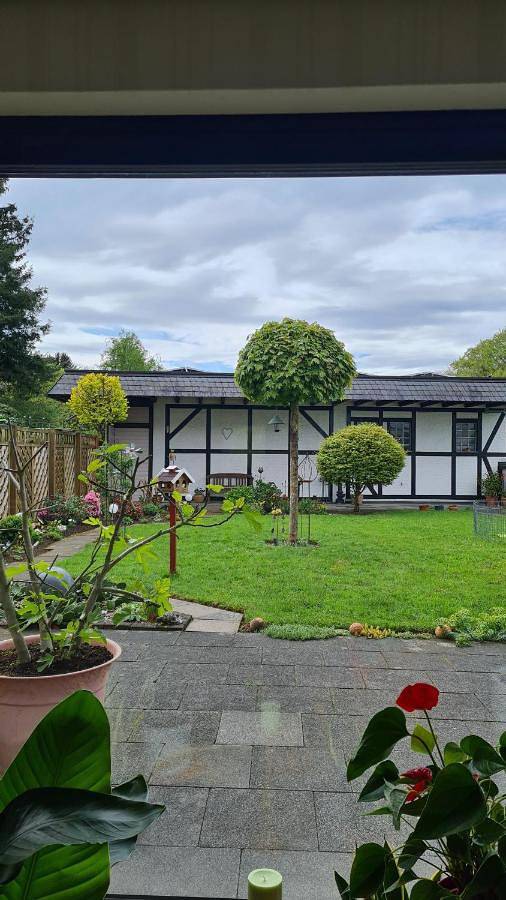 Ferienwohnung für 2 Personen, mit Terrasse und Ausblick in Neunkirchen-Seelscheid