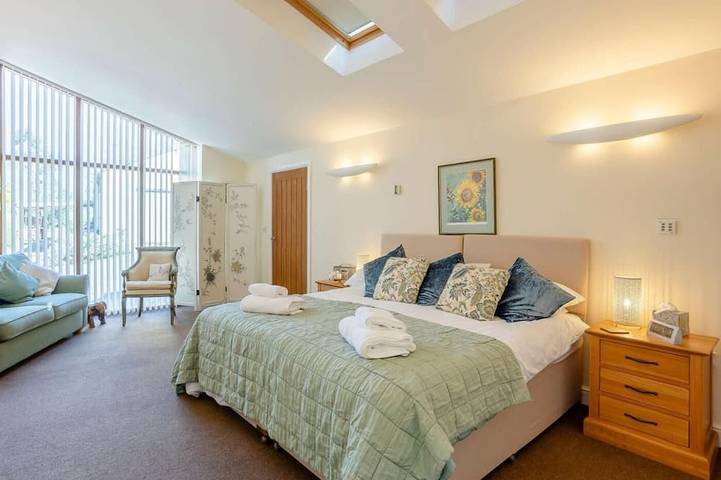 2 Bed in Wells in St Cuthbert Out, Somerset
