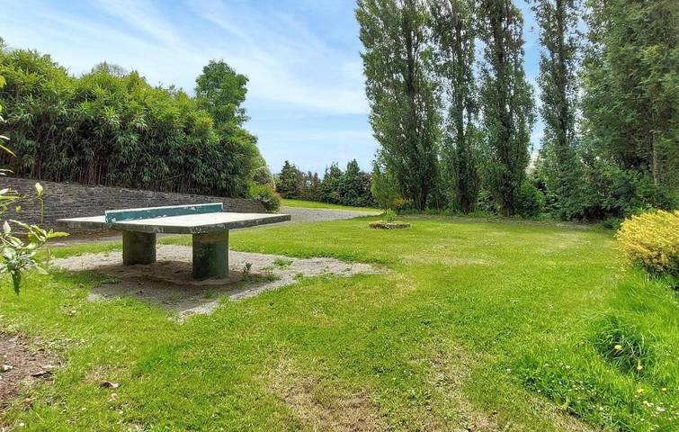 Location de vacances pour 6 personnes, avec jardin et jacuzzi à La Chapelle-Urée - 2