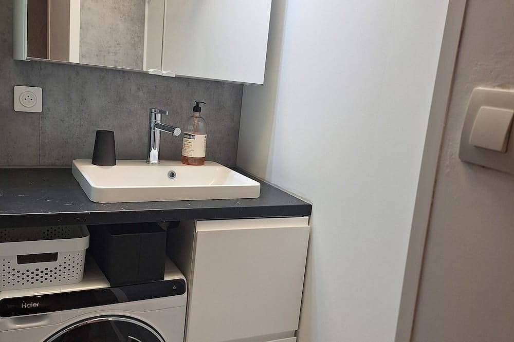 Ganze Wohnung, Wohnung im Erdgeschoss, Südlage, nahe Pisten und Geschäften in Saint-Chaffrey, Serre Chevalier