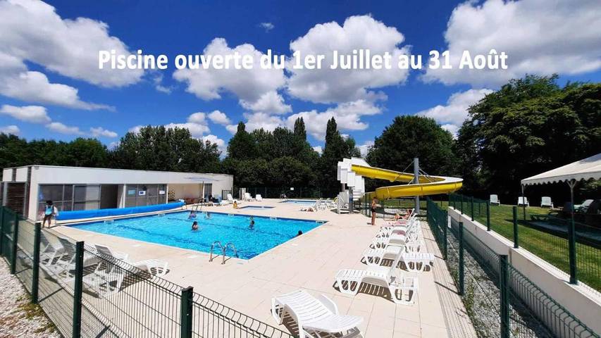 Location de vacances pour 4 personnes, avec vue ainsi que piscine et terrasse à Secondigny - 4