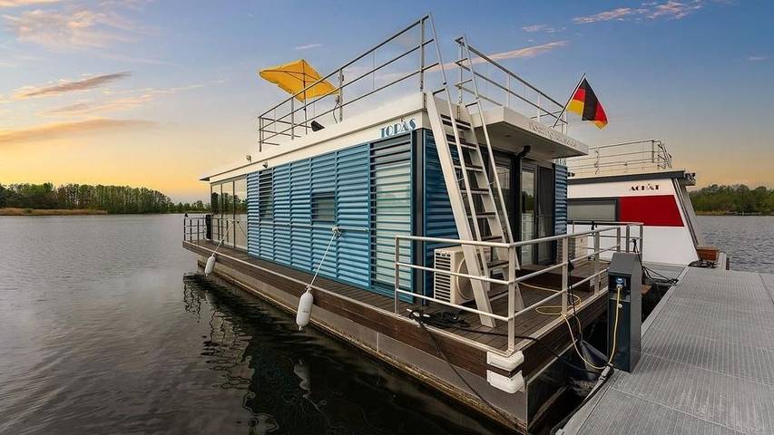 Ferienwohnung für 4 Personen, mit Terrasse und Seeblick in Zehdenick