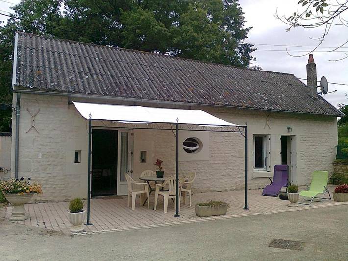 Location de vacances pour 3 personnes, avec Terrasse à Scorbé-Clairvaux - 2