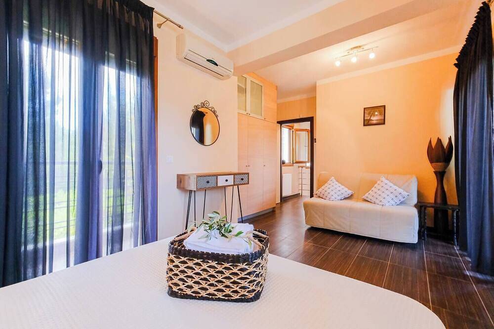 Palmera Pool Villa in Chaniotis, Kassandra