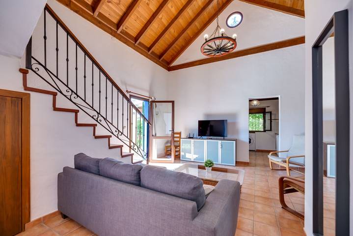 Gîte pour 5 personnes, avec jardin, animaux acceptés à Ojén - 2
