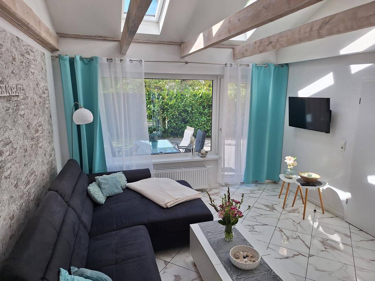 Gemütliches Ferienhaus Carl mit Terrasse und Garten in Scharbeutz, Ostholstein