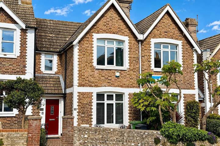 Cottage for 4 people, with terrace, with pets in Eastbourne