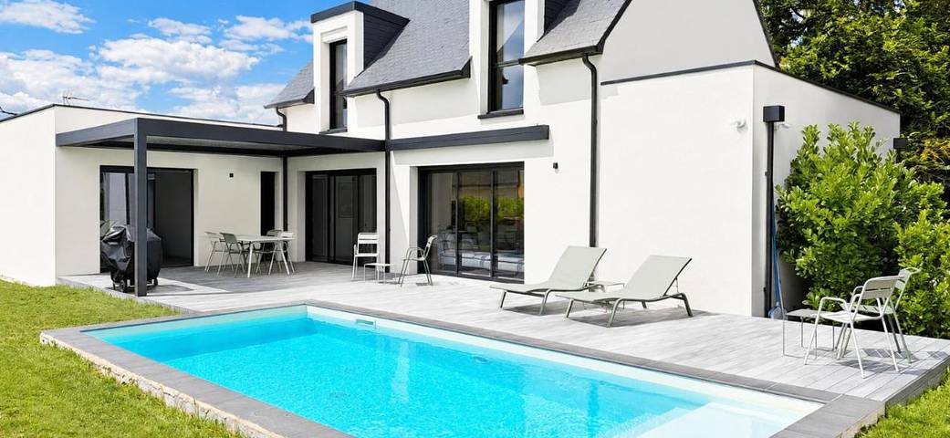 Villa pour 8 personnes, avec jardin et piscine