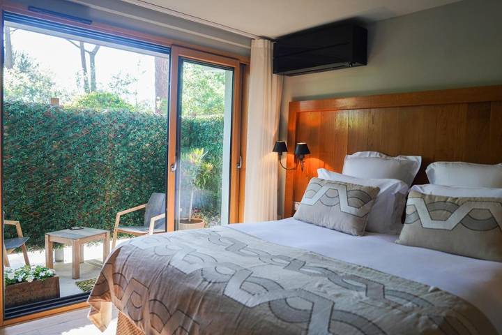 Maison d’hôte pour 2 personnes, avec jacuzzi et jardin ainsi que piscine et sauna à Lège-Cap-Ferret - 4