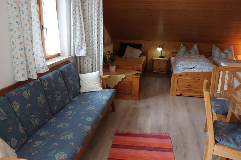 Ganze Wohnung, Apartment mountain view in Eggstätt, Chiemsee