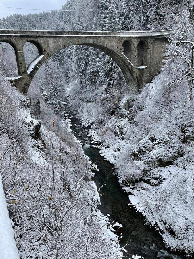 Gîte pour 6 personnes, avec terrasse et vue dans Office De Tourisme De Flumet