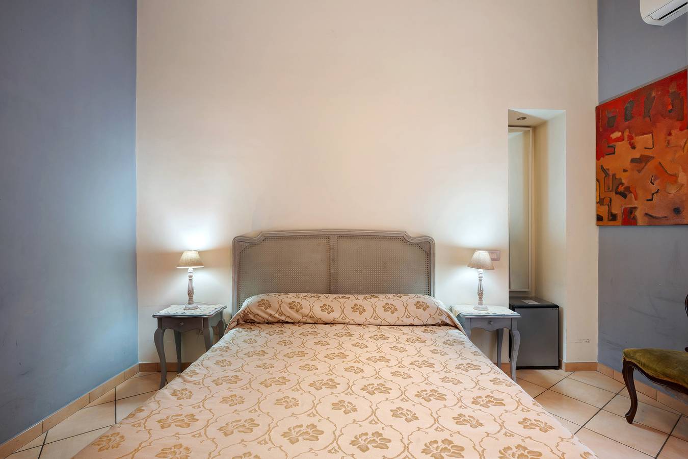 Alojamiento y desayuno 'Camera Matrimoniale' con balcón, Wi-Fi y aire acondicionado in Salerno, Costa tirrenica campania