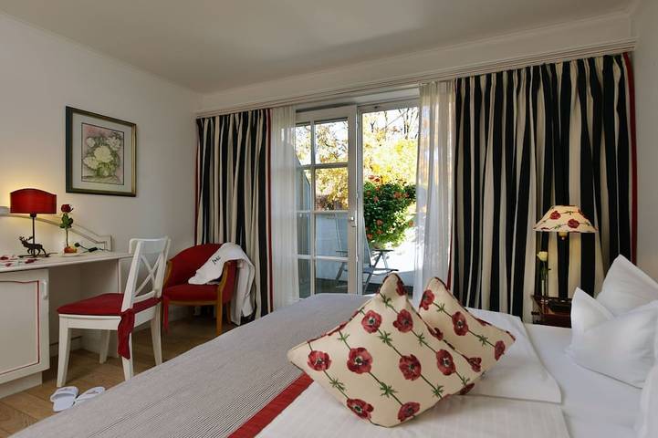 Ferienwohnung für 2 Personen, mit Garten und Sauna, mit Haustier in Sonnenbühl