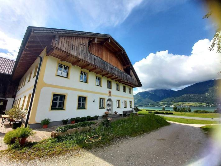 Ferienwohnung für 3 Personen, mit Balkon und Seeblick am Wolfgangsee